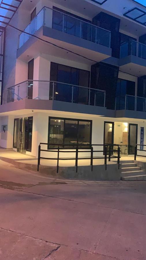 Hotel Tucunare Inírida Exteriör bild